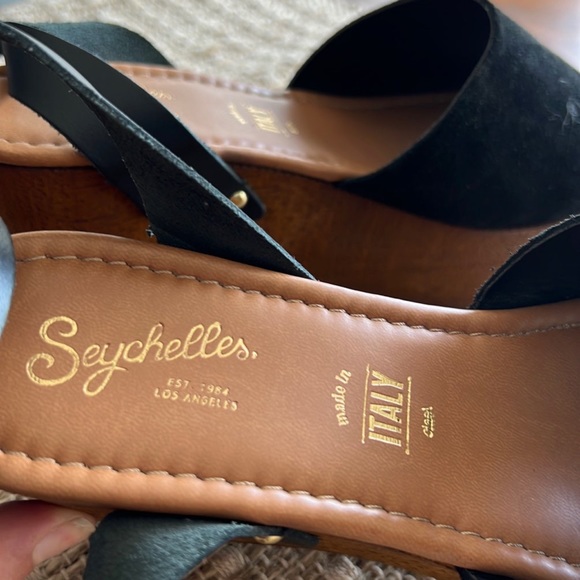 Seychelles Italian Leather wedges - Picture 6 of 7
